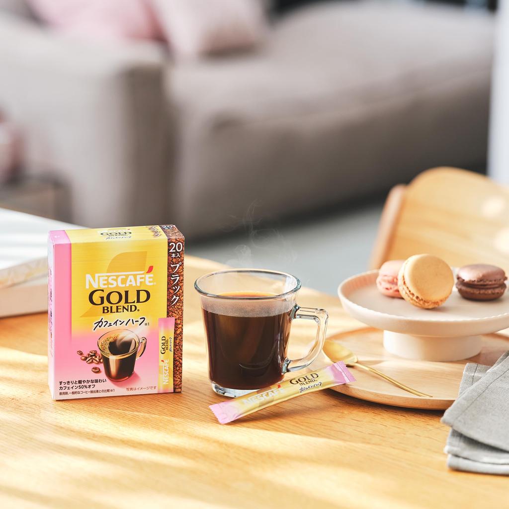 Nescafe Gold Blend Кофеин Половина стика Черный 20 шт. Обычный Растворимый Индивидуально упакованный (2g), Кофе,