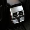 Для Renault Koleos Samsung QM6 2016-2023 ABS карбоновое заднее вентиляционное отверстие, защитная накладка, подлокотник, наклейка на вентиляционное отверстие, аксессуары