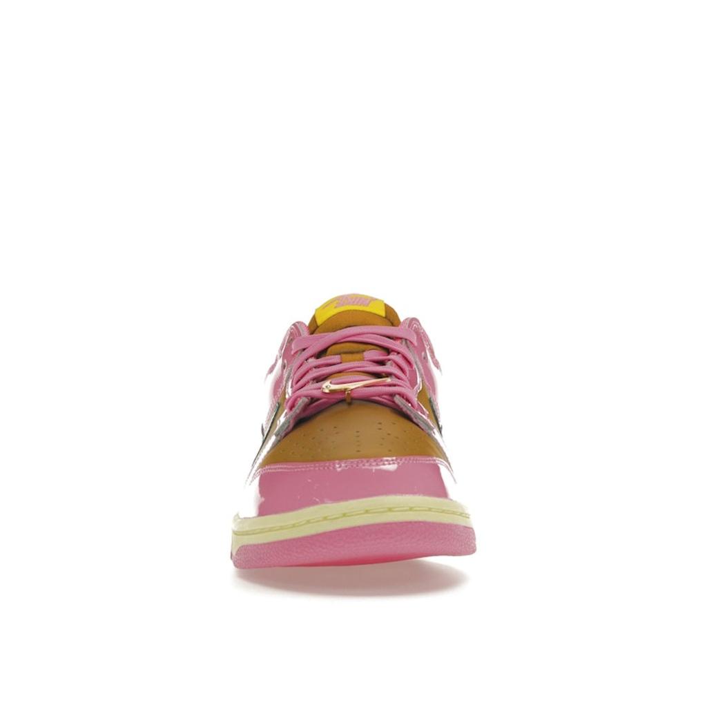Parris Goebel x Nike Dunk Low Игривый розовый Женские кроссовки Разноцветный Бронзовый Прозрачный нефрит FN2721-600