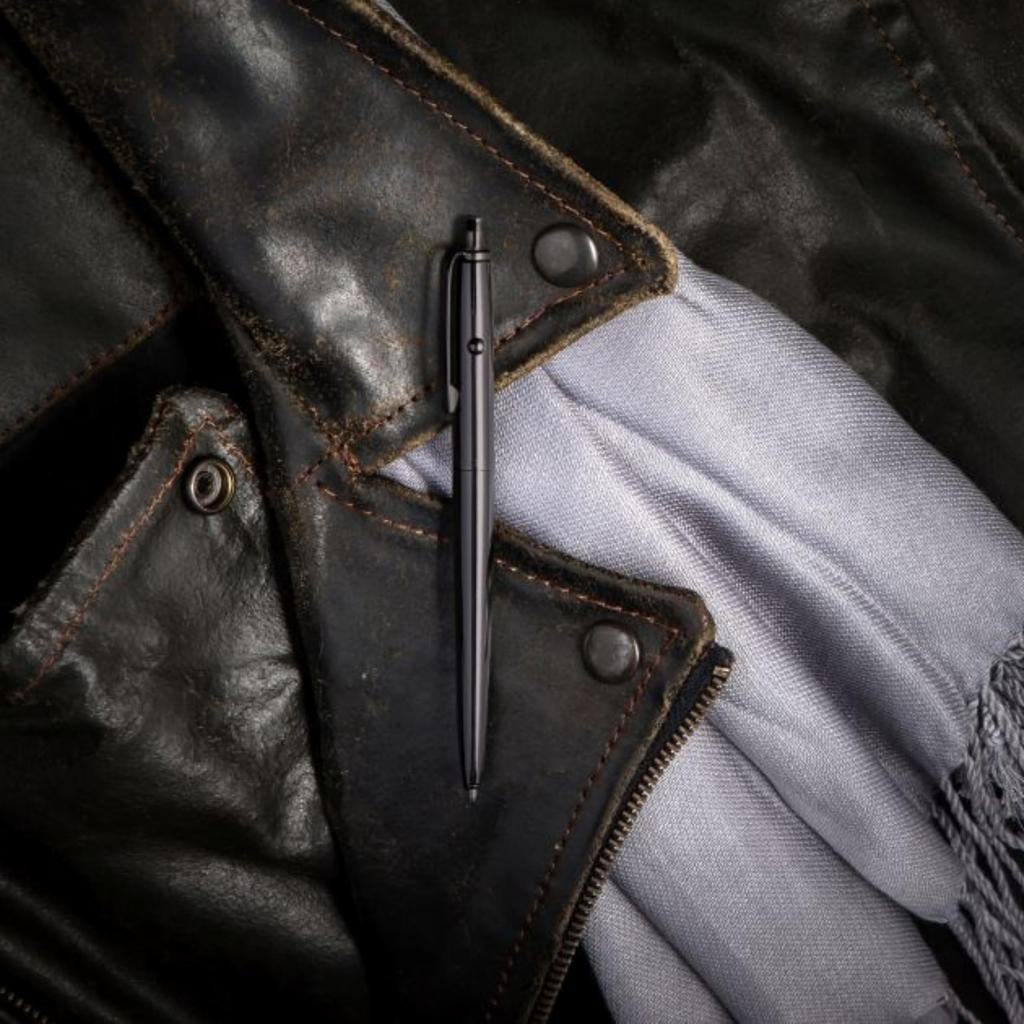 Fisher АСТРОНАВТ Шариковая ручка Черный Титан 1010411 AG-7BTN