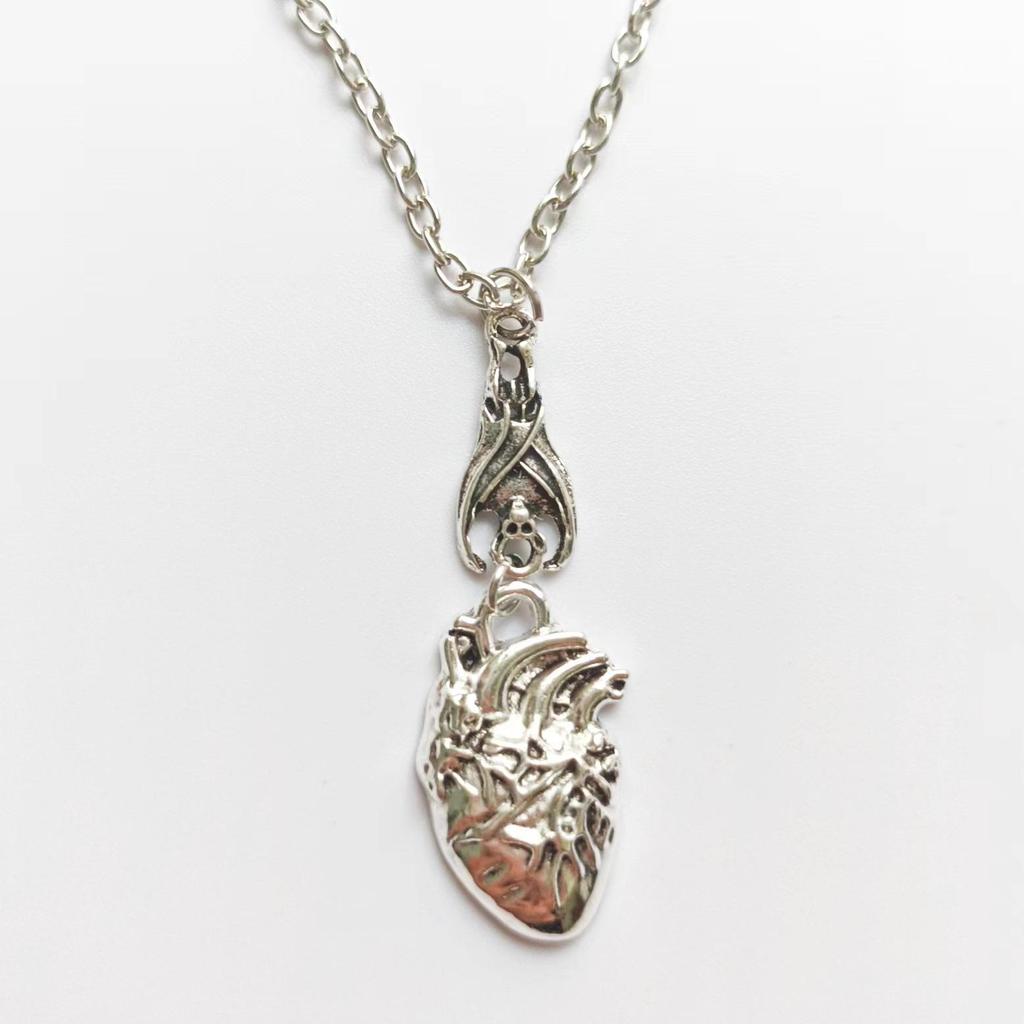 Bat-Shaped Dripping Blood Heart Pendant Necklace: Unique Vintage Bohemian Style Gift