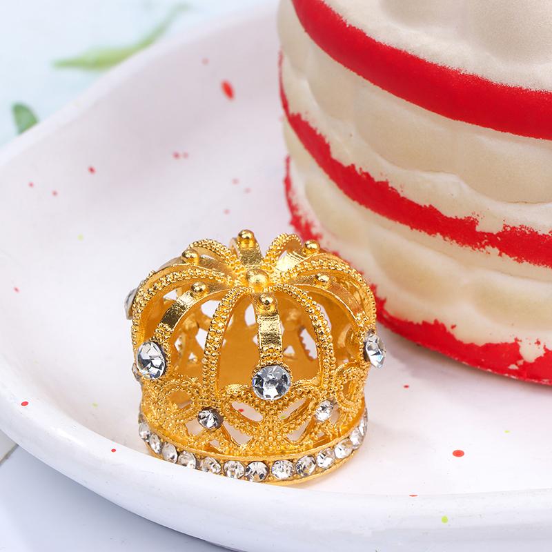 Dollhouse Miniature Gold Silver Bronze Mini Metal Alloy Crown Models Dolls Toys