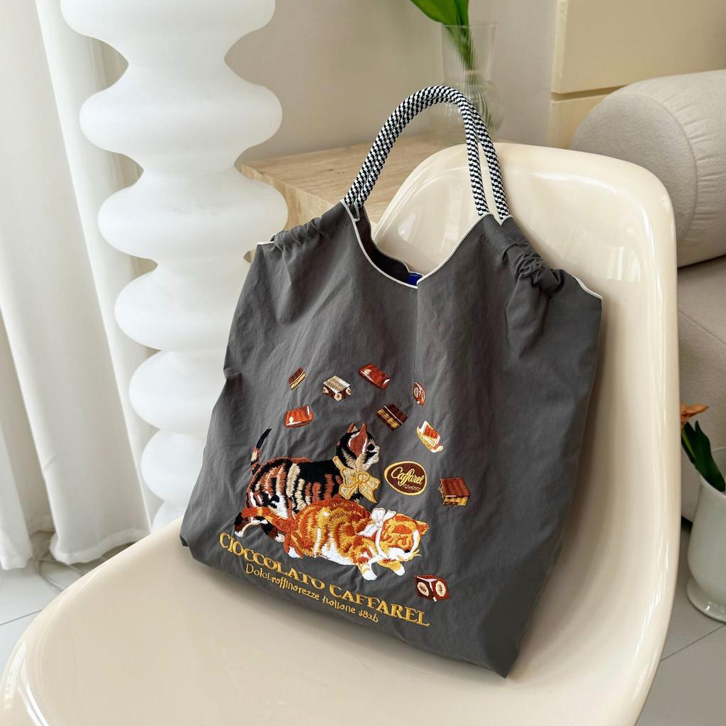 Embroidery Shopping Bag Women'S Fashion Niche Large Capacity Shoulder Bag Tide