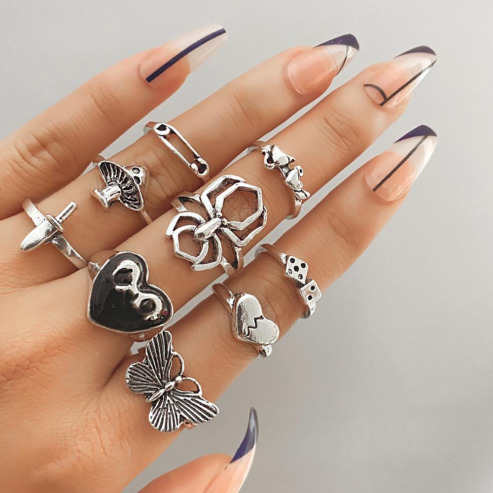 Набор колец с подвеской в ​​виде паука-бабочки из 9 предметов ручной работы с ювелирными изделиями, мечом и холодным шармом