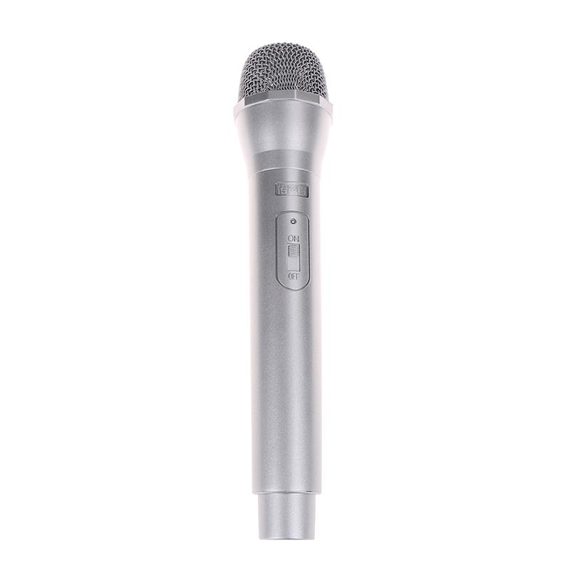 Easy To Use High Fidelity Microphone Model Looks The Same As A Real Microphone