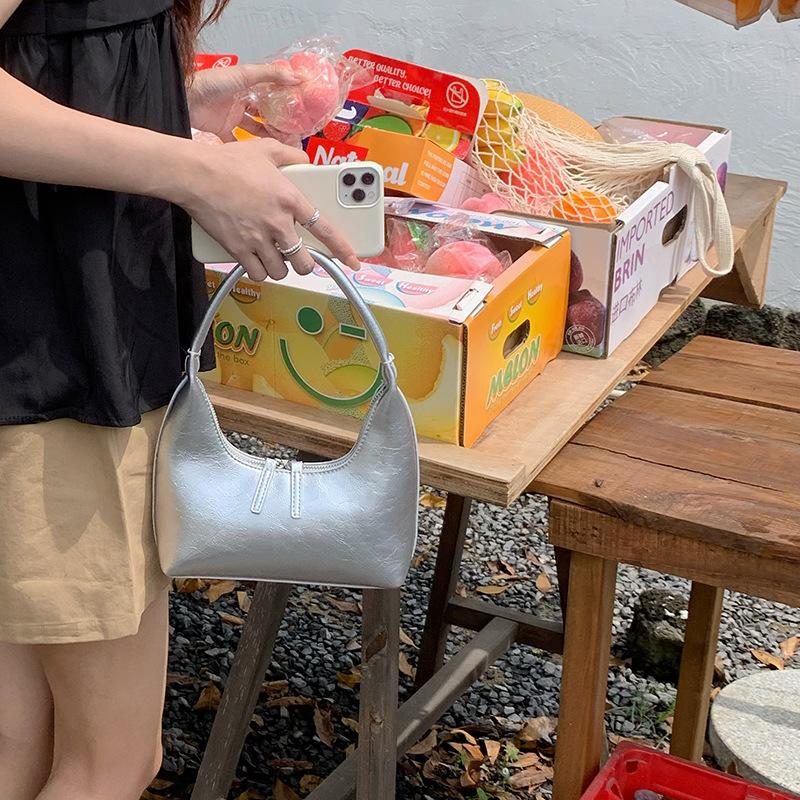 Французский стиль сумки через плечо для женщин модные женские сумки из искусственной кожи подмышки однотонные ручные женские сумки