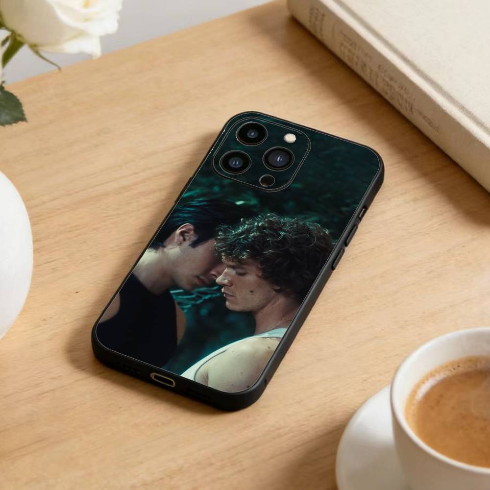 Чехол для телефона "Накал страстей" для iPhone 17, 16, 15, 14, 13, 12 Plus, Max Мягкий силиконовый черный чехол