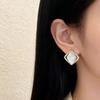 Черные Серьги-Гвоздики Ромбовидной Формы с Инкрустацией Алмазами - Элегантные, Универсальные, Высококлассный Модный Дизайн