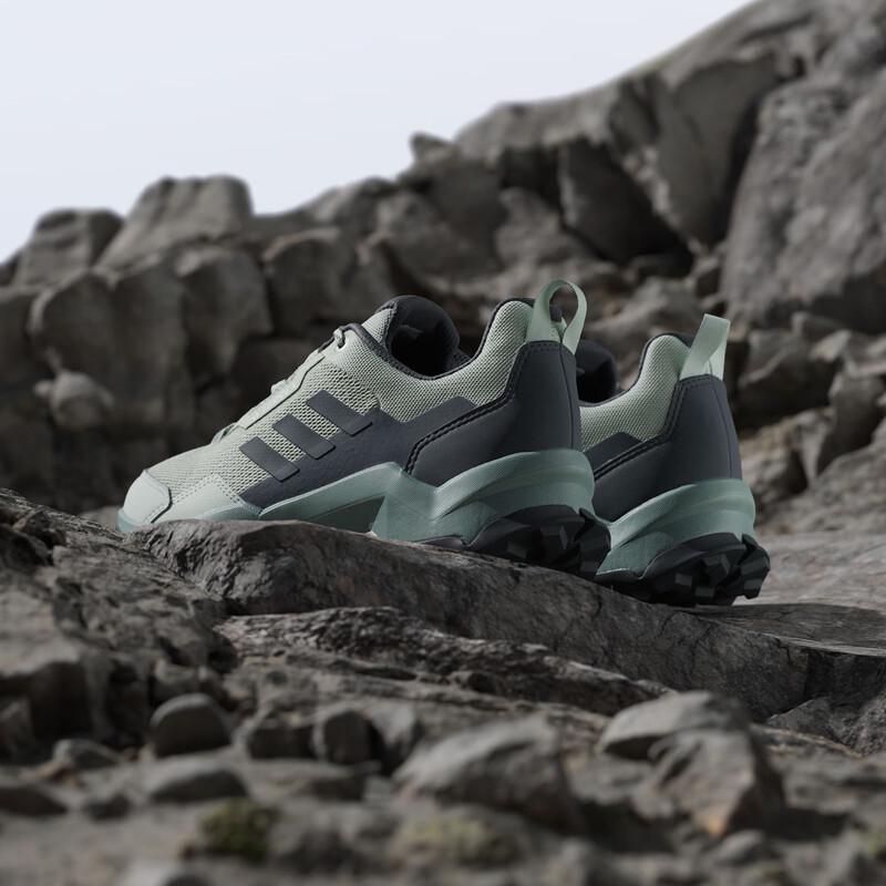 adidas Женские низкие треккинговые ботинки TERREX AX4