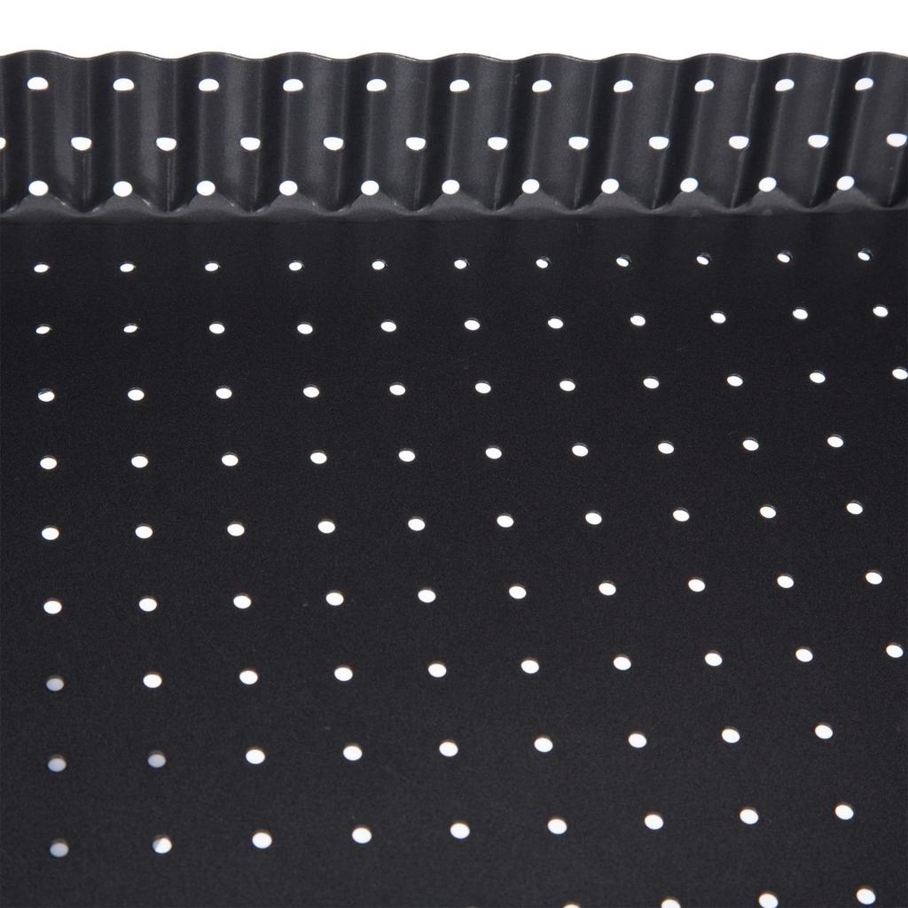 Baking Pan with Removable Bottom 31