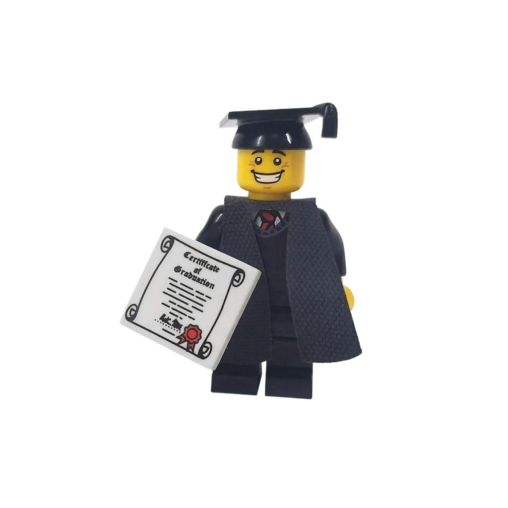 Miniature Building Block Accessories, Graduation Gowns, Doctoral Caps, Cloaks, Decorative Toys