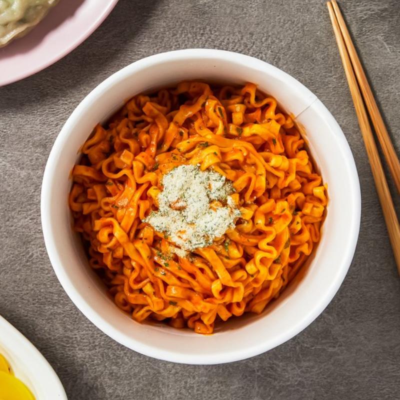 Samyang Carbo Hot Chicken Flavor Ramen In Small Cup 80g (2 Different Quantities)