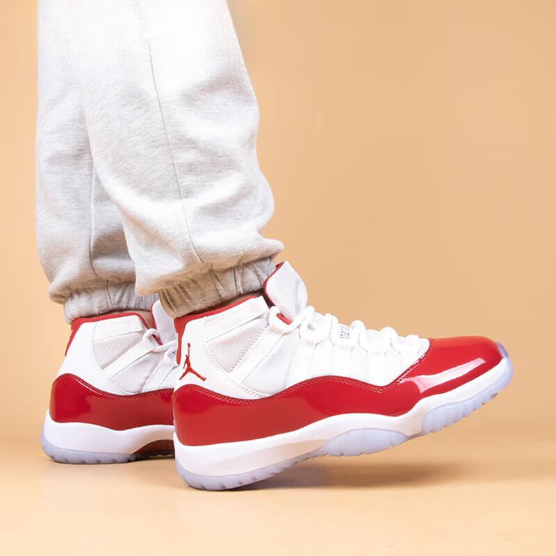Jordan 11 Ретро Вишня 2022 GS 378038-116