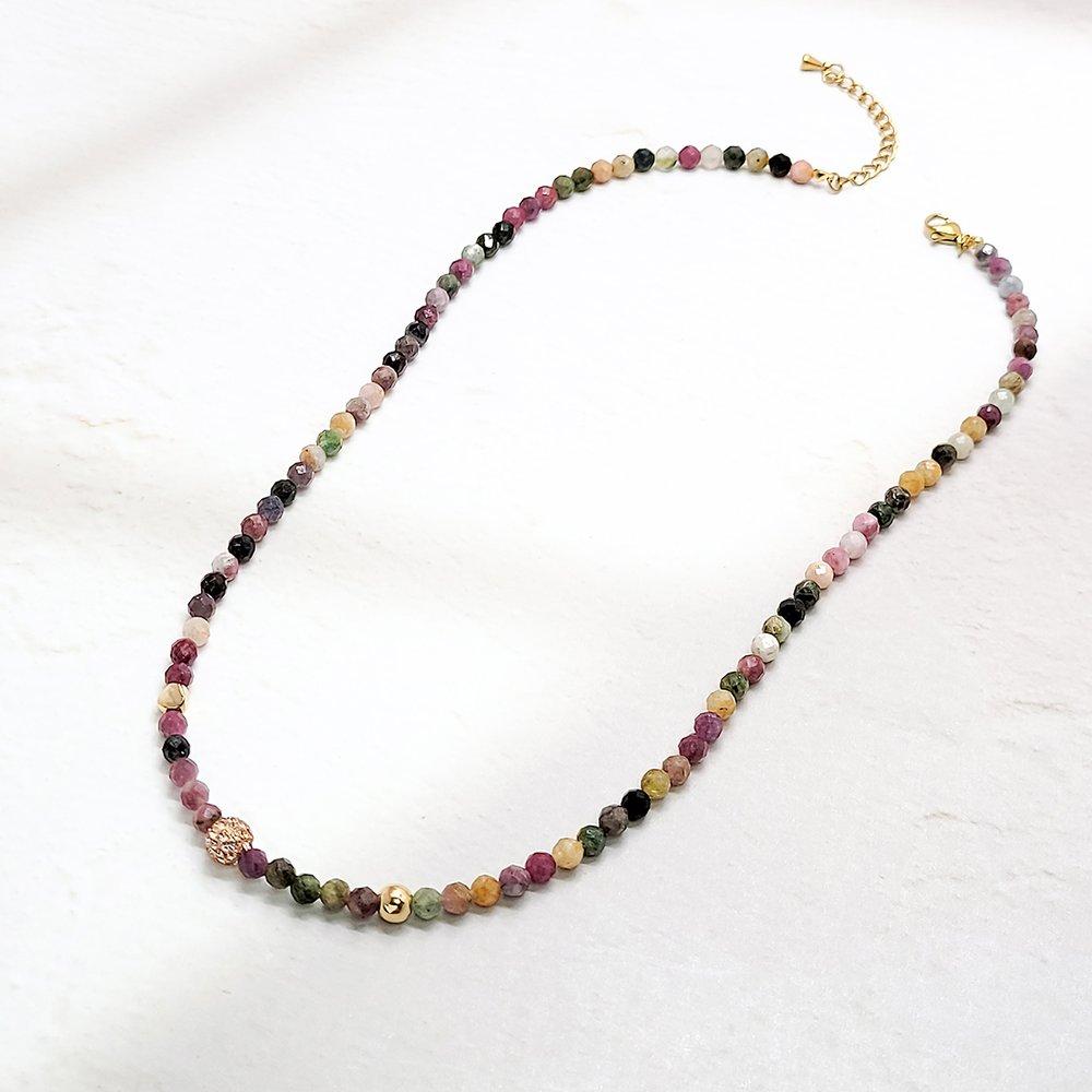 Ожерелье из турмалина 4 мм