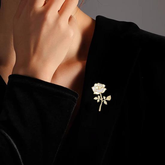 Women Brooch Hollow 3D Rose Flower Design Alloy Pin Suits Coats Sweaters Badge Commuting Dating