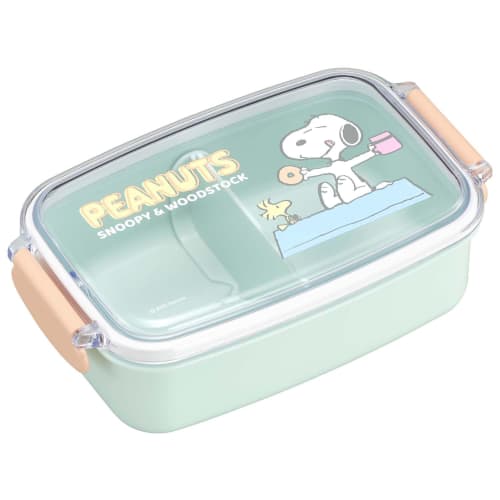 OSK Snoopy Bento Box with Dividers, 500ml, Made in Japan, Dishwasher and Microwave Safe, Two-Point Locking, with Gasket, Leak-Proof, Stylish, Cute, An