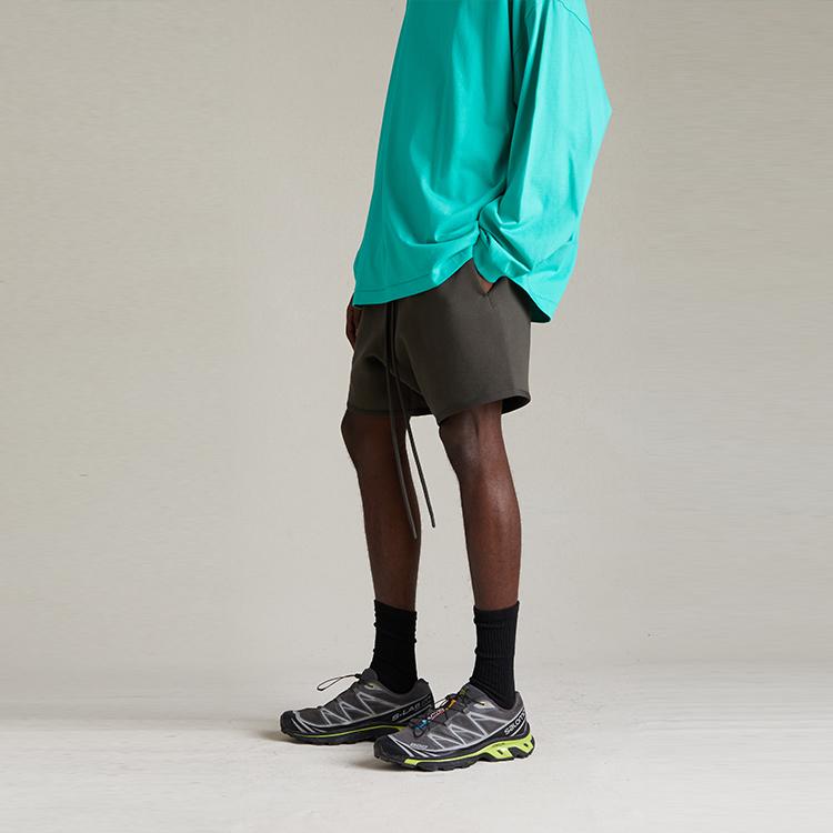Fear of God Essentials SS24 Шорты-худи с принтом букв На шнурке Средняя посадка Прямые Американские Плотные Повседневные шорты для мужчин Чернильный черный 160SP242000F