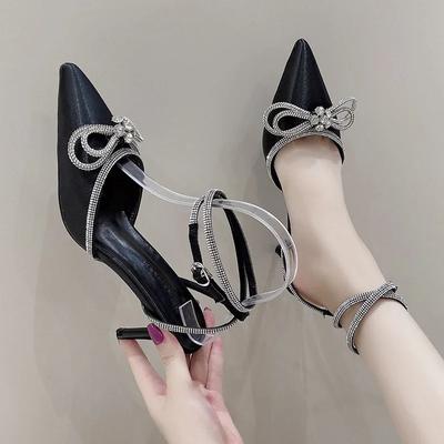 Модные блестящие стразы женские черные туфли-лодочки с бантом атласные женские босоножки 2024 летние туфли на высоком каблуке с ремешком на щиколотке для выпускного вечера дизайнерская обувь