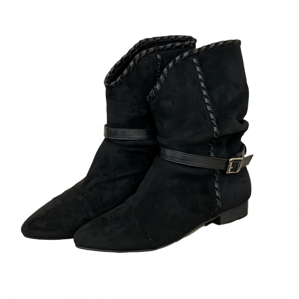 Vintage Matte Leather Pointed Pleated Pile Boots 2025 New Single Boots Square Heel Short Western Cowboy Boots Women