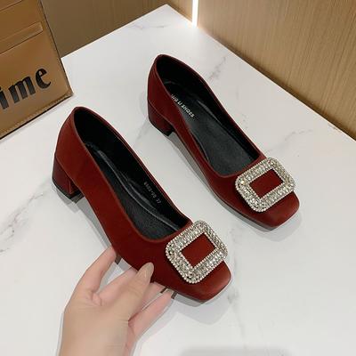 Свадебные туфли невесты женские туфли-лодочки 2024 роскошные со стразами атласные с квадратным носком на толстом каблуке свадебные шелковые туфли свадебные туфли