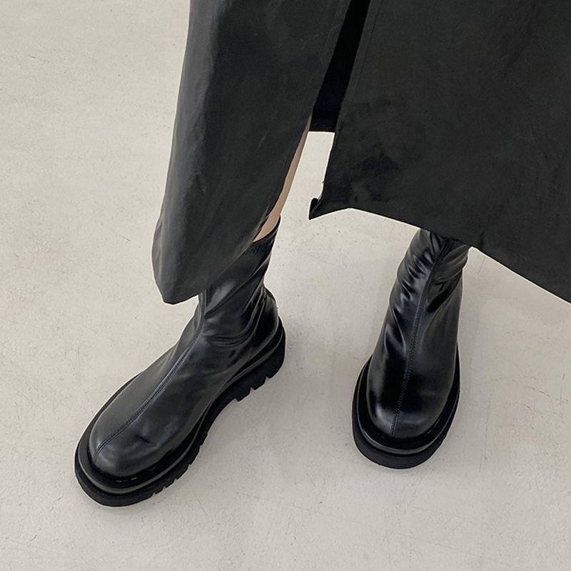 Women's Short Boots, Autumn and Winter New White Medium Boots Socks Boots Velvet Thin Boots Thick-soled Rear Zipper Martin Boots Women