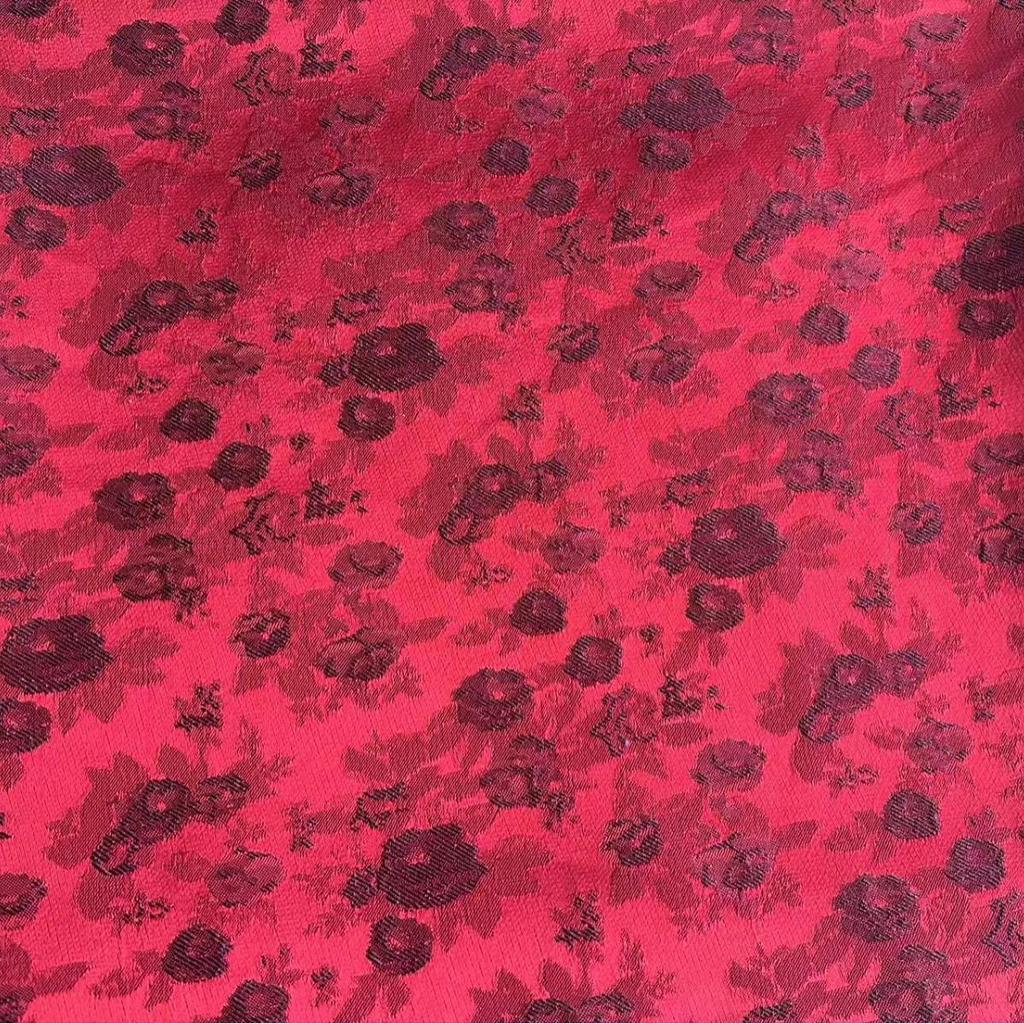 High-Density Dark Rose Song Brocade Jacquard Fabric for Chinese Weddings and Engagements