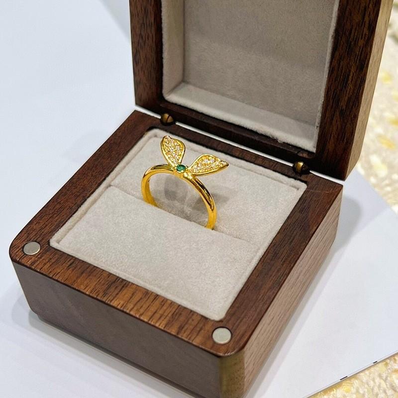 Трендовое кольцо с кроличьими ушками Минималистичный дизайн Красивое золотое кольцо на палец для молодых женщин