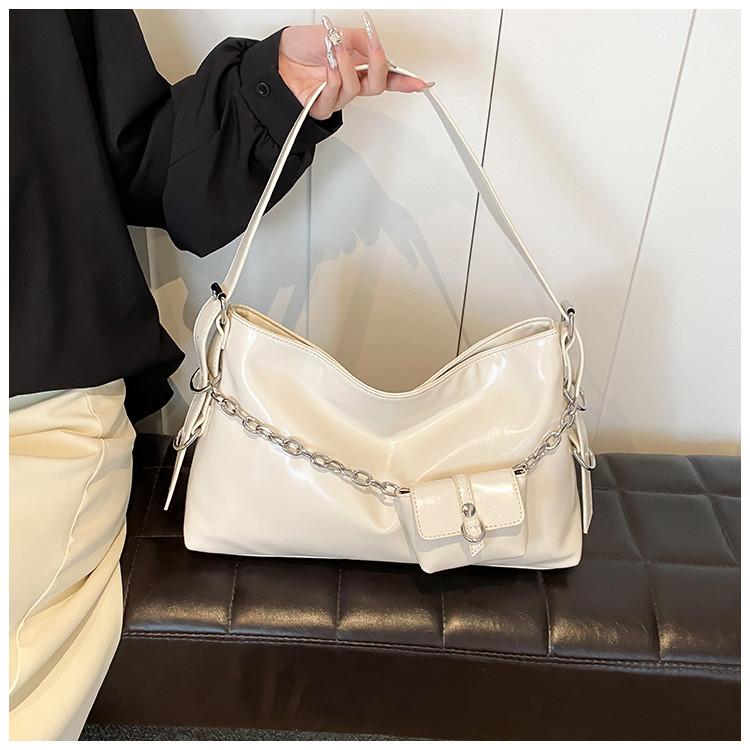 Ielgy High-End Fashion Tote Bag Trendy Chain Shoulder Armpit Bag Large Capacity Cross-Body Commuter Bag