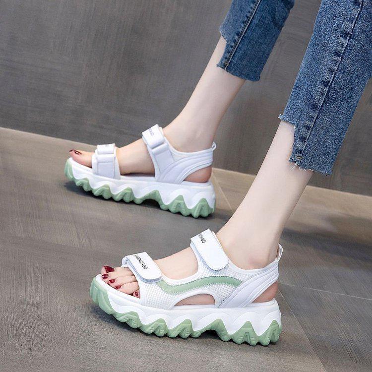 Women's Summer 2020 Thick-Soled Platform Sandals: Trendy Sporty Beach Shoes