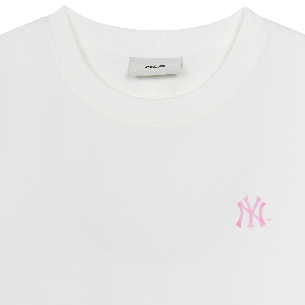 Новая женская футболка MLB New York Yankees Белая 3FTSX0253-50WHS