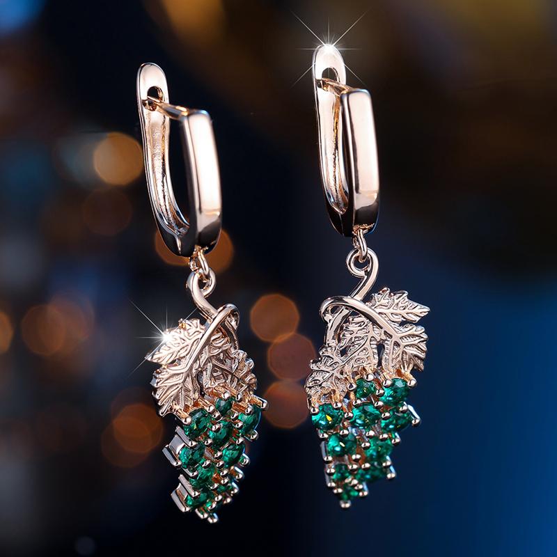 1 Pair Long Green Grape Drop Earrings for Women Elegant Green Zircon Earrings Gold Color Vintage Jewelry