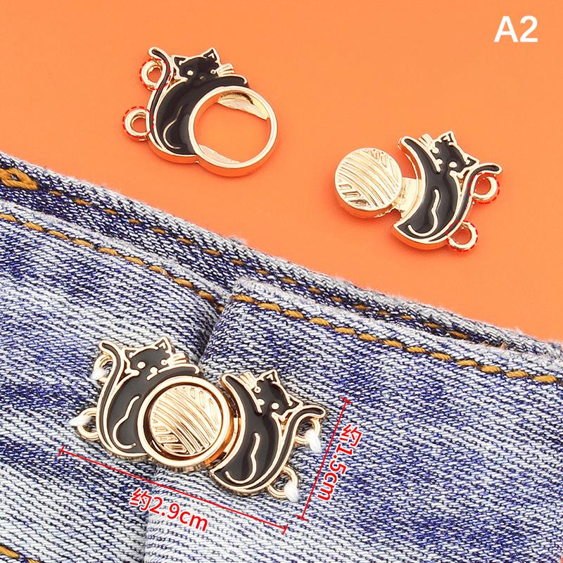 Джинсовая пряжка на талии Застегивается на талию Затягивается пуговица на талии Съемный зажим на талии