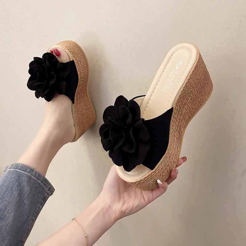 Fashion Women Wedge Slippers Summer Beach Platform Shoes Flower Peep Toe Female Sandals Soft Comfortable Thick Sole Ladies Slides