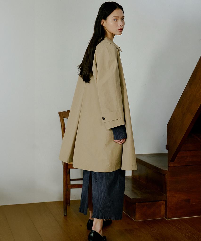 Aure Seoul Curved Trench Coat [Beige]