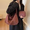 Stylish Versatile Tote Bag For Women Fashionable Design With Roomy Interior Ideal For Daily Outings