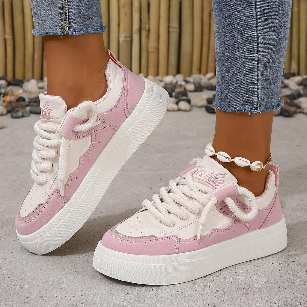 Fashion New Casual Shoes for Women In Spring Autumn Thick Soled Low Cut Simple Comfortable Breathable Wear-resistant Trendy Board Shoes