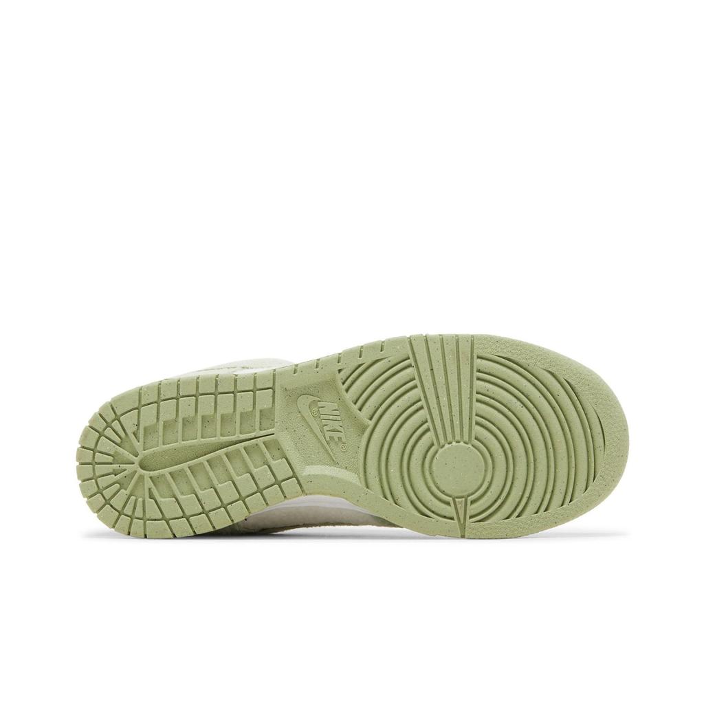 Nike Женские Dunk Low SE 'Флис - Медовая роса' (женские размеры) Клубничный / Фантомный / Аллигатор / Клубничный Скейтбордические кроссовки DQ7579 300
