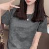 Ayollar uchun yozgi tor bichimli sequinli qisqa yengli futbolka - Trendy yuqori sifatli petite top