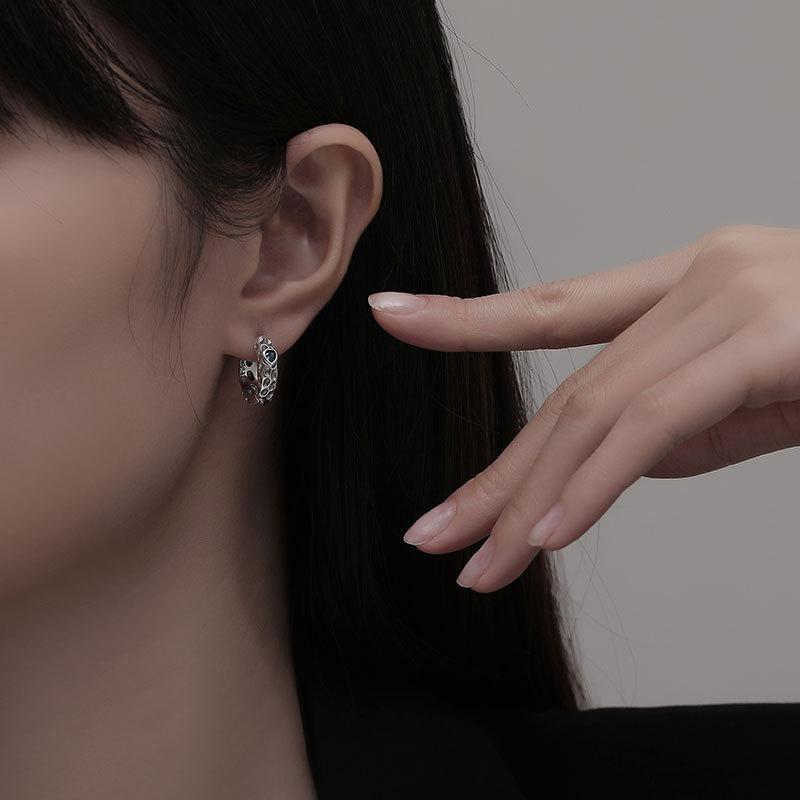 Love Zircon Earrings Men's and Women's Trendy Cool Personality Niche Design Ear Buckles Retro Earrings