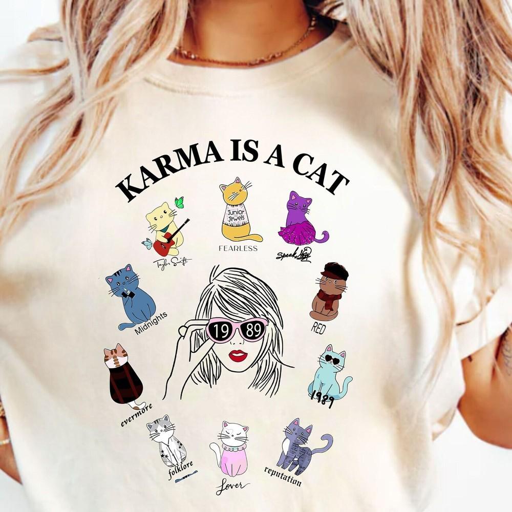 Футболка Swiftie «Карма — это кошка», Футболка «Эра Кошки», Футболка для любителя музыки Swiftie, Музыкальная унисекс футболка