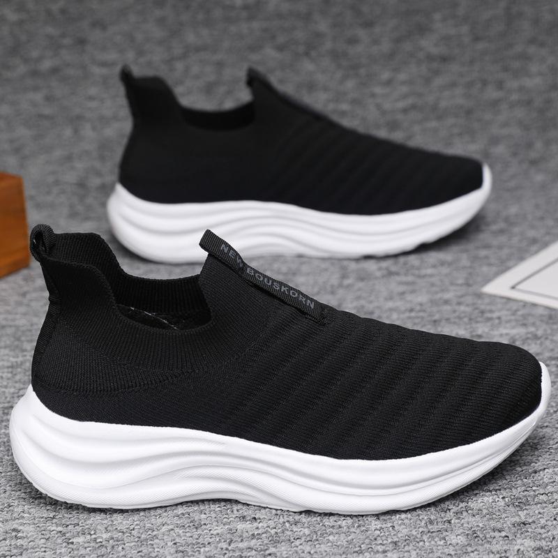 Spring and summer new men's and women's casual shoes breathable mesh running shoes flying woven socks couple sports casual shoes