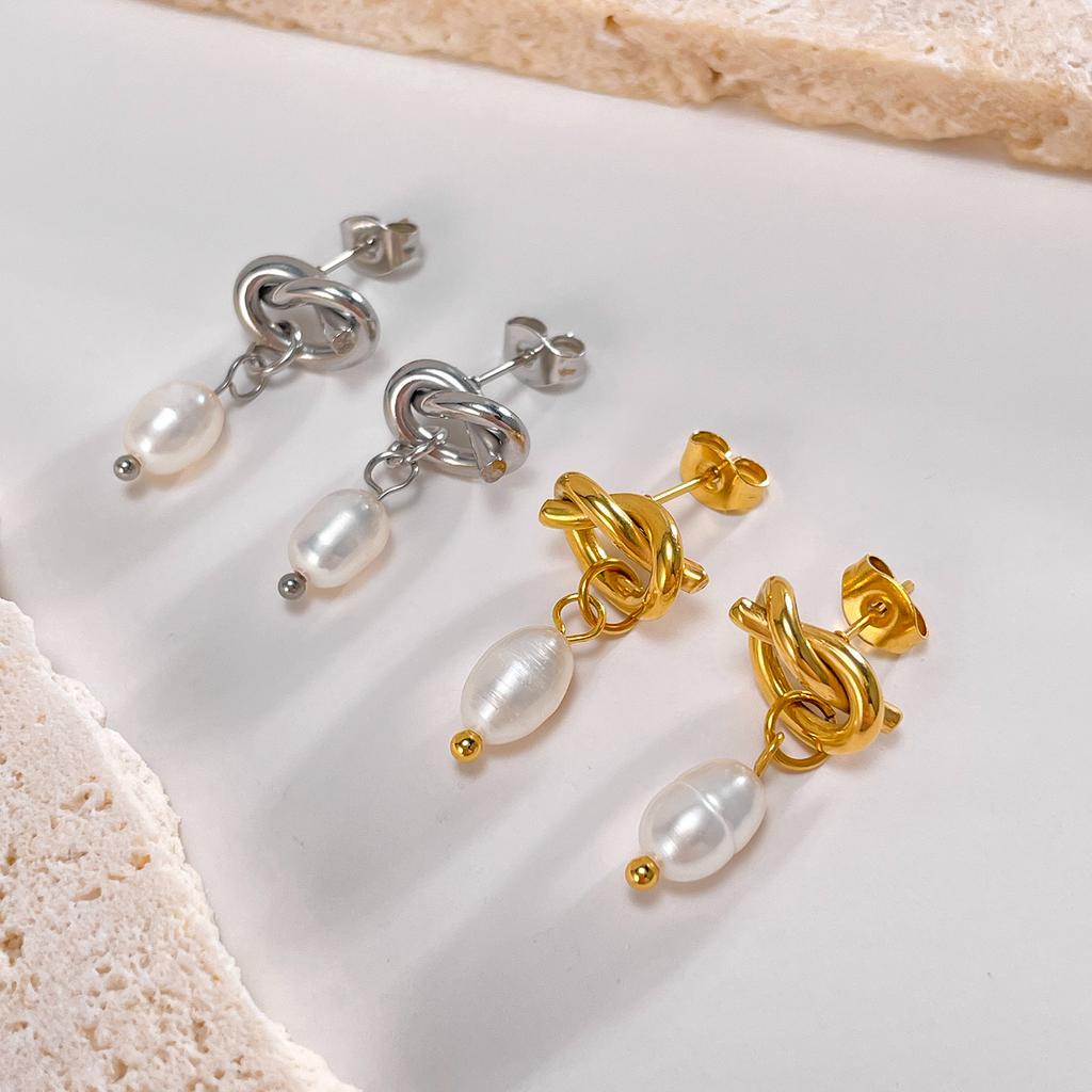 Fashion Stainless Steel Earrings Earrings Titanium Steel Light Luxury Premium Freshwater Pearl Stud Earrings