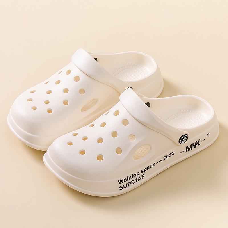 Туфли с дырочками женские летние новые милые сандалии на платформе нескользящие пляжные тапочки медсестры