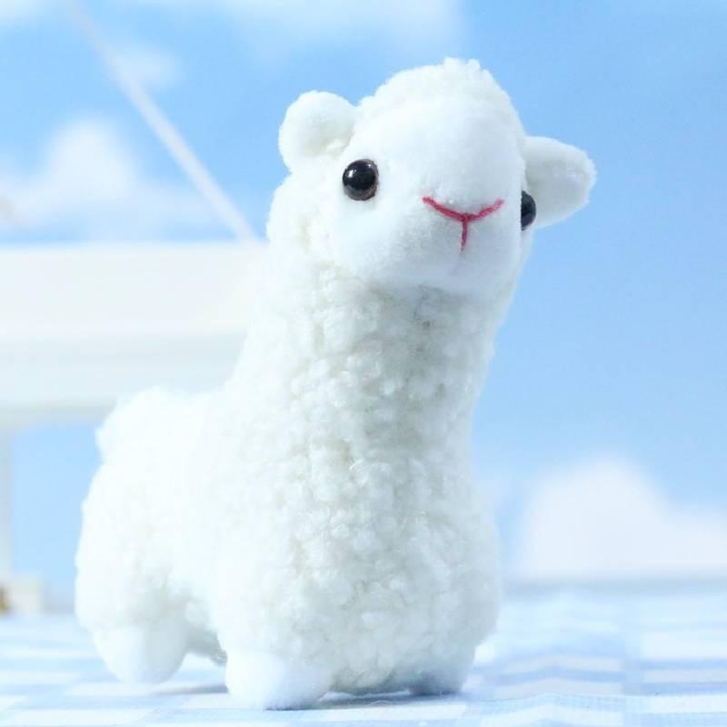 Fluffy And Adorable Alpaca Plush Keychain Ideal For Decorating Bags And Keys
