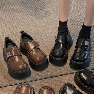 Туфли на платформе Muffin, женские, весна-осень 2025, новые универсальные, лоферы в британском стиле, подчеркивающие ретро-стиль.