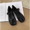 Женские мокасины Tabi Ninja Flats с раздельным носком Mary Janes Black Leather One Word Buckle Shoes Solid Brief Lady Loafers + бесплатные носки