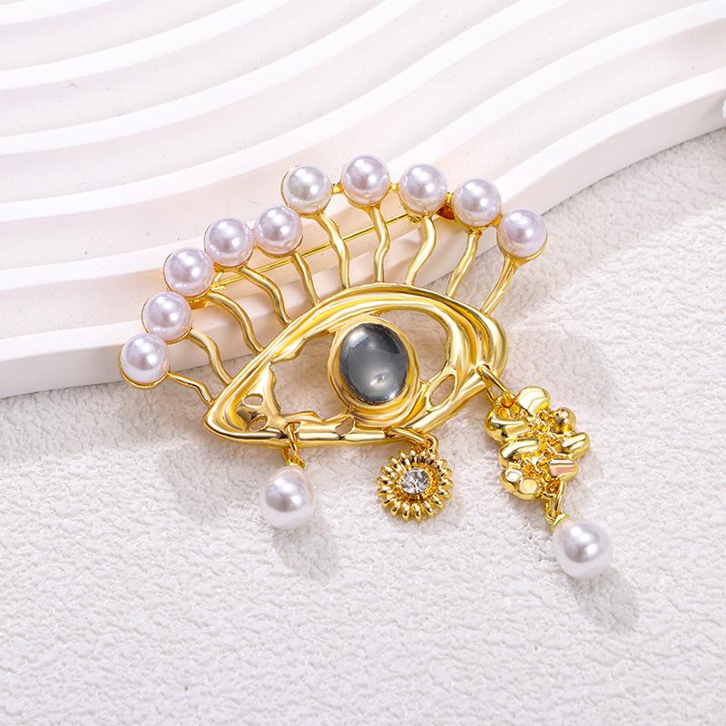 Брошь-кулон «Глаз Дьявола» Высококлассная женская брошь