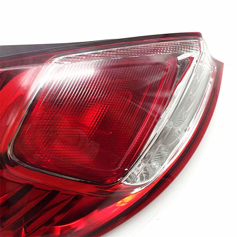Compatible with Fiesta 2013-2015 Hatchback: Taillight & Brake Light Half Assembly.