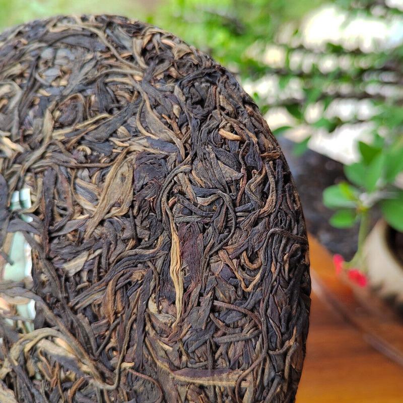 357г Юньнаньский старый сырой чай Пуэр, выдержанный в Гаолигуншане, высокогорный эко