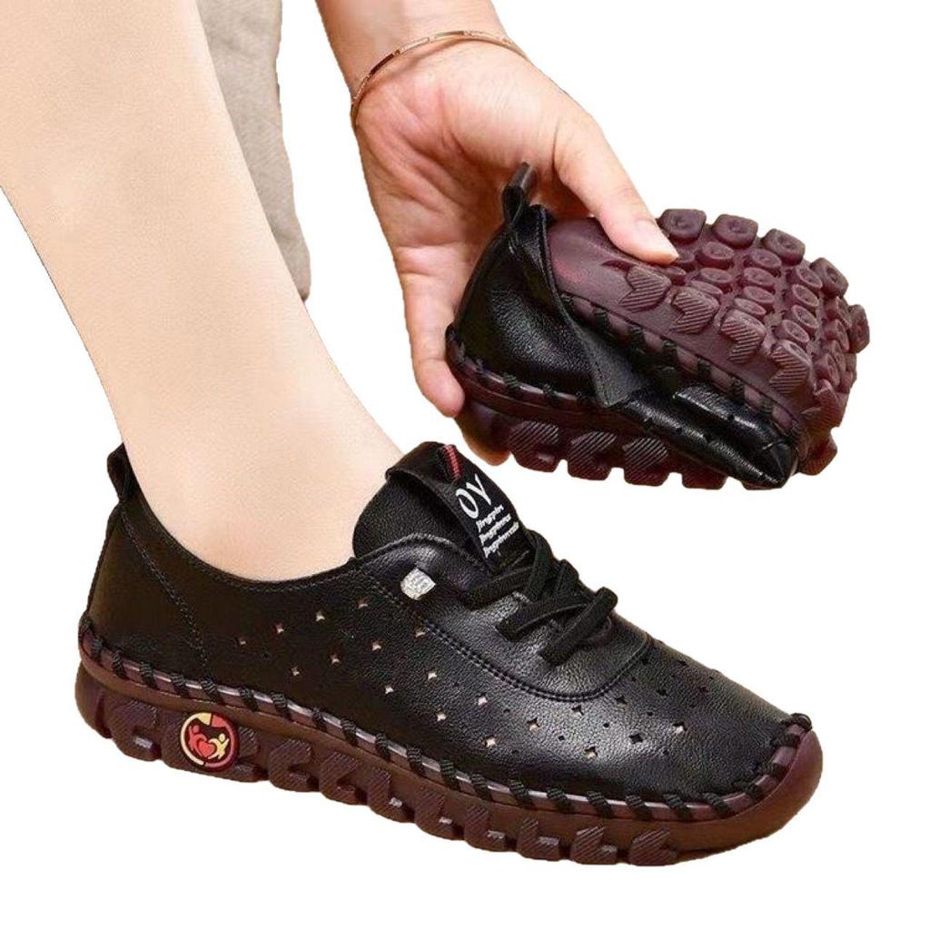 Женские белые летние туфли с мягкой дышащей подошвой - всесезонные, с полым дизайном